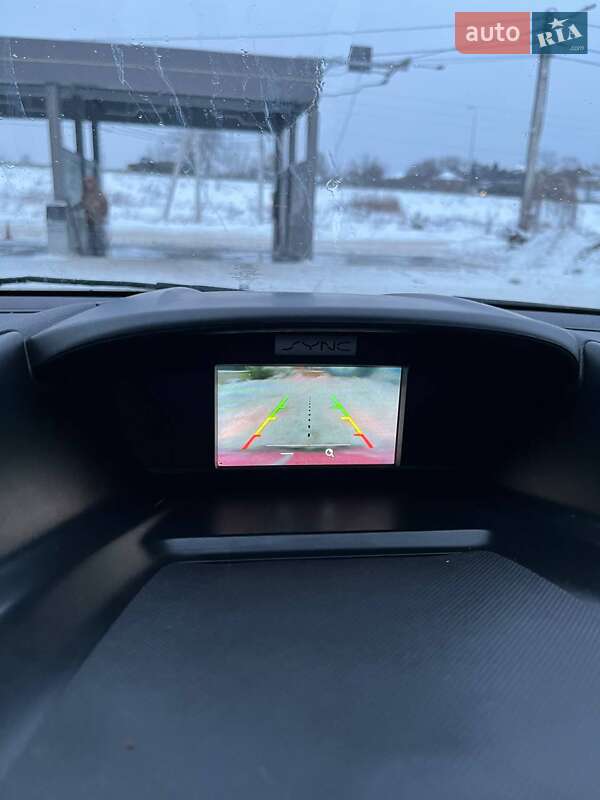 Внедорожник / Кроссовер Ford Escape 2017 в Львове