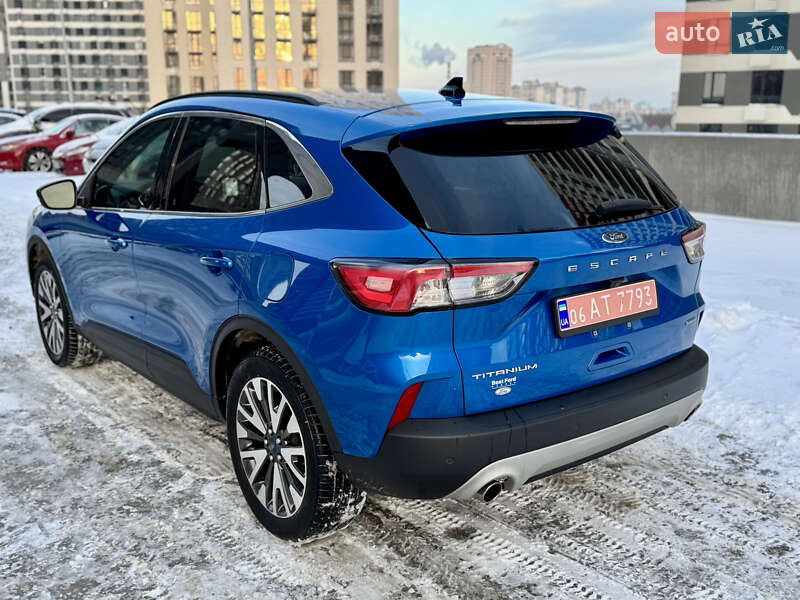 Внедорожник / Кроссовер Ford Escape 2019 в Киеве