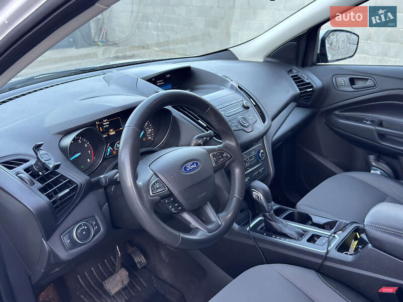 Позашляховик / Кросовер Ford Escape 2019 в Рівному фото 8 Позашляховик / Кросовер Ford Escape 2019 в Рівному