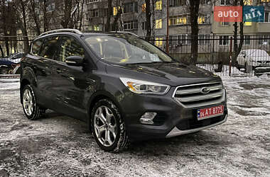 Позашляховик / Кросовер Ford Escape 2017 в Житомирі