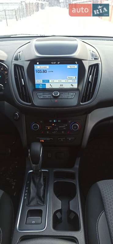 Внедорожник / Кроссовер Ford Escape 2019 в Ивано-Франковске