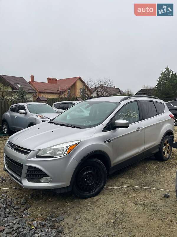 Позашляховик / Кросовер Ford Escape 2016 в Львові