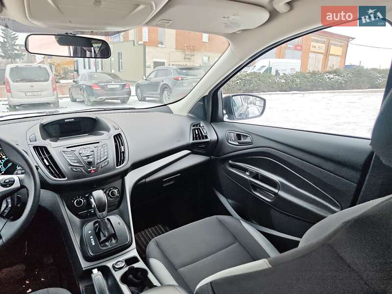 Внедорожник / Кроссовер Ford Escape 2014 в Сумах