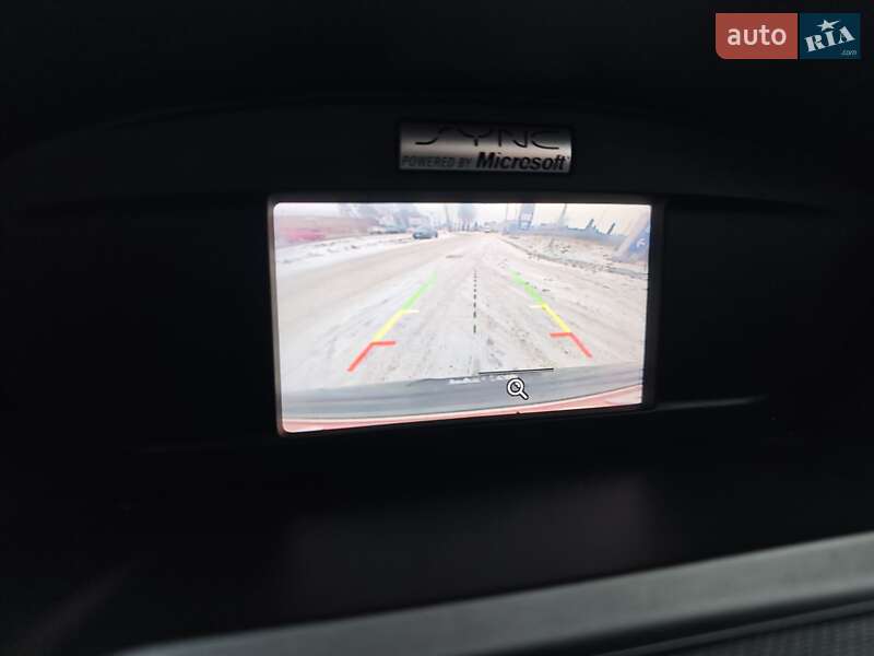 Внедорожник / Кроссовер Ford Escape 2014 в Сумах