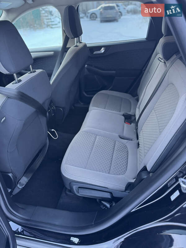 Позашляховик / Кросовер Ford Escape 2021 в Вінниці