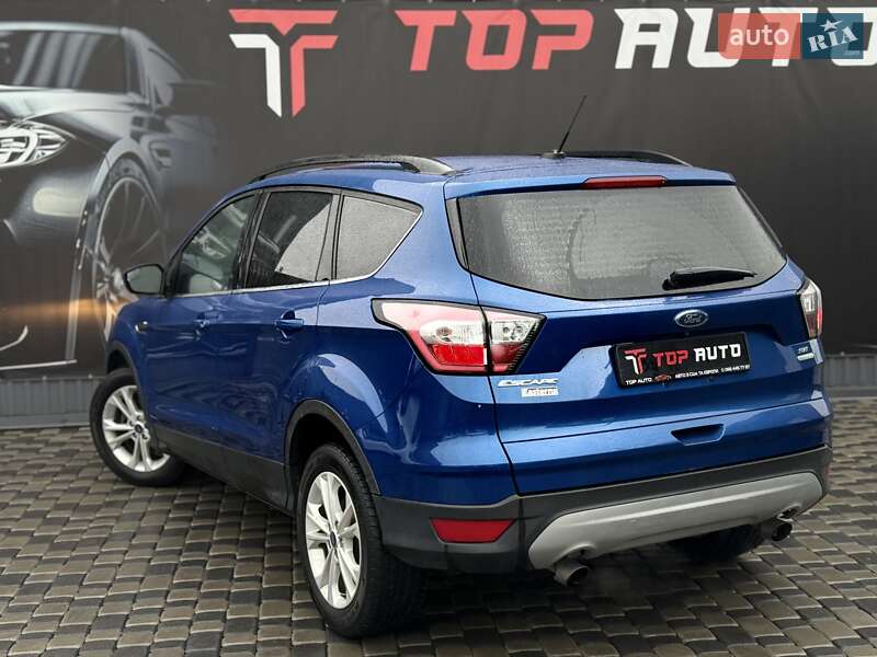 Внедорожник / Кроссовер Ford Escape 2018 в Львове