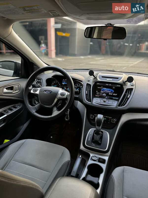 Внедорожник / Кроссовер Ford Escape 2013 в Дрогобыче