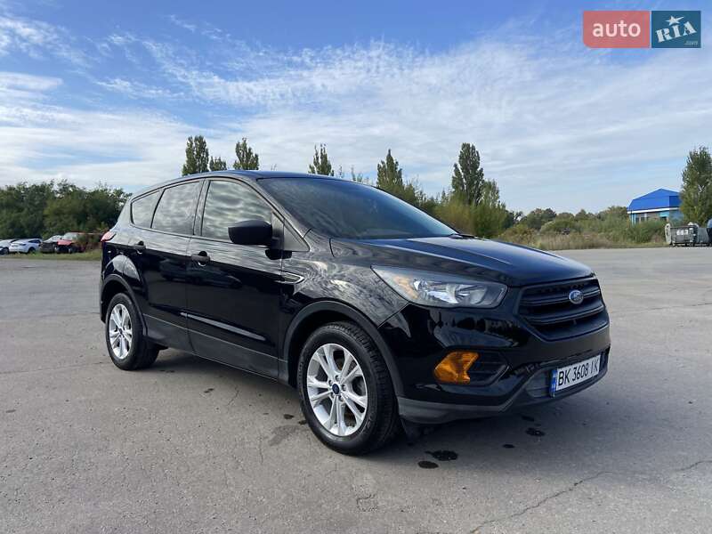 Внедорожник / Кроссовер Ford Escape 2019 в Ровно