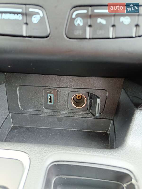 Внедорожник / Кроссовер Ford Escape 2018 в Броварах