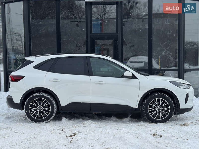 Внедорожник / Кроссовер Ford Escape 2023 в Львове