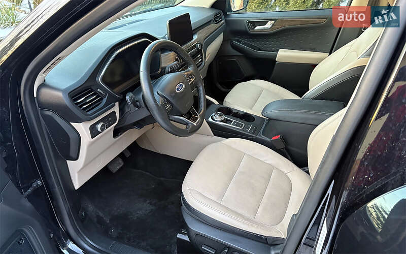 Внедорожник / Кроссовер Ford Escape 2020 в Львове фото 5 Внедорожник / Кроссовер Ford Escape 2020 в Львове