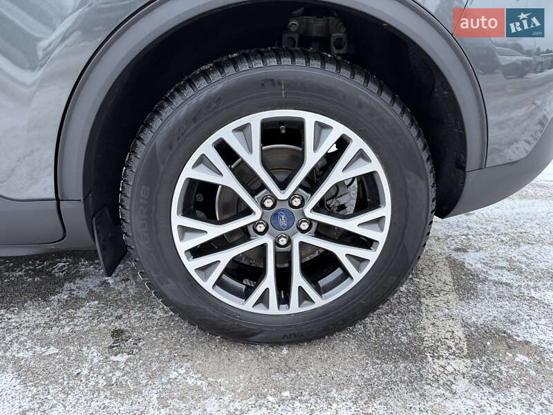 Позашляховик / Кросовер Ford Escape 2020 в Полтаві