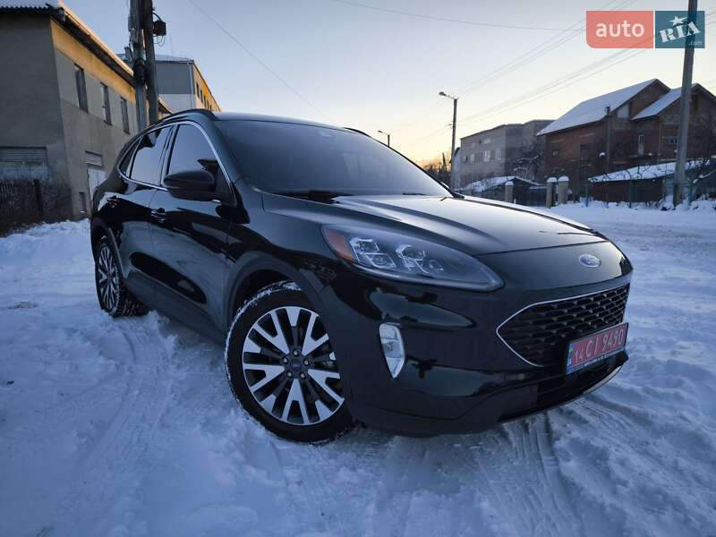 Позашляховик / Кросовер Ford Escape 2020 в Івано-Франківську