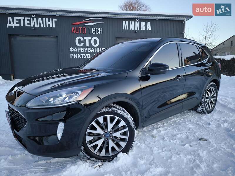 Позашляховик / Кросовер Ford Escape 2020 в Івано-Франківську