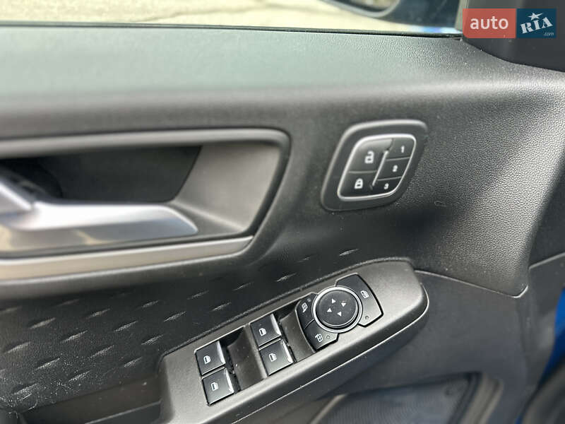 Внедорожник / Кроссовер Ford Escape 2020 в Житомире