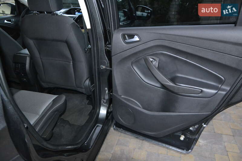 Внедорожник / Кроссовер Ford Escape 2017 в Полтаве фото 23 Внедорожник / Кроссовер Ford Escape 2017 в Полтаве