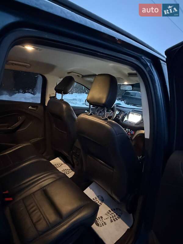 Позашляховик / Кросовер Ford Escape 2018 в Львові