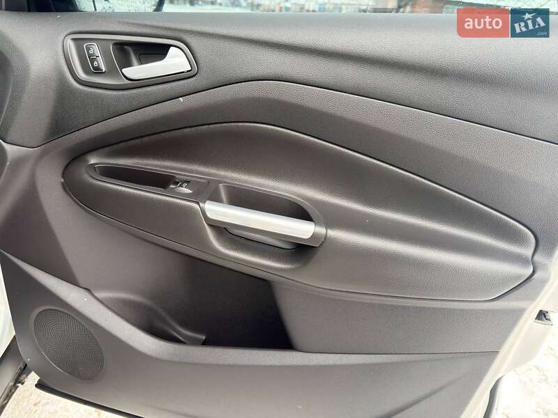 Позашляховик / Кросовер Ford Escape 2014 в Охтирці