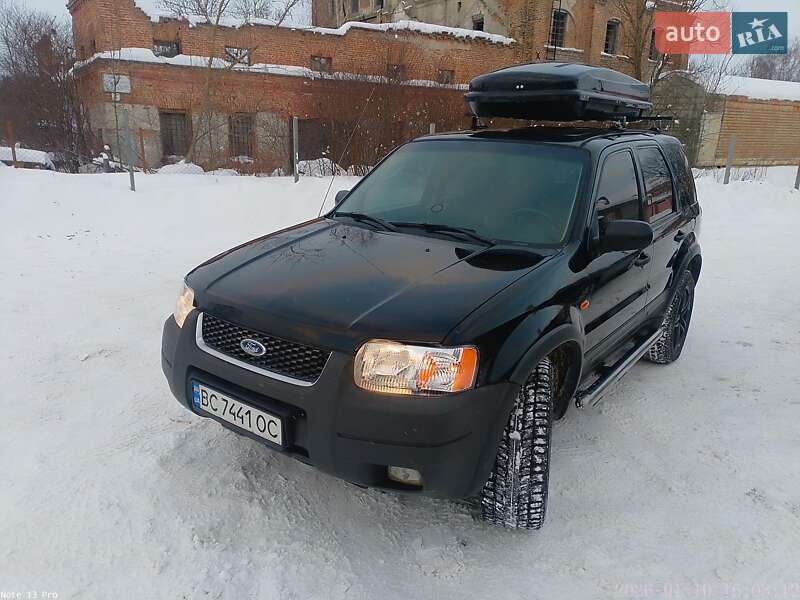 Внедорожник / Кроссовер Ford Escape 2002 в Кременце