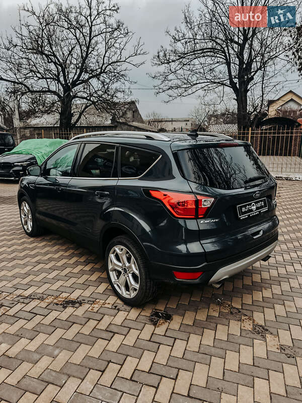 Позашляховик / Кросовер Ford Escape 2019 в Миколаєві