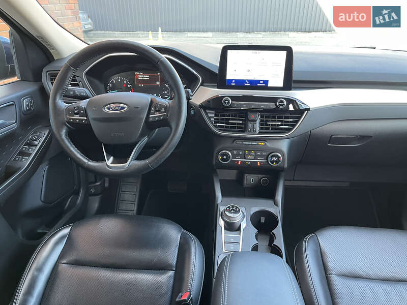 Внедорожник / Кроссовер Ford Escape 2020 в Кременчуге