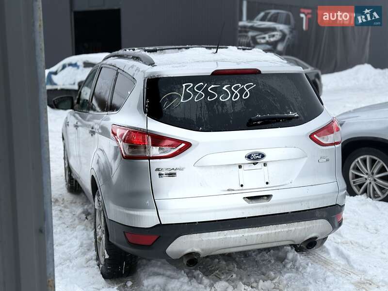 Позашляховик / Кросовер Ford Escape 2016 в Львові