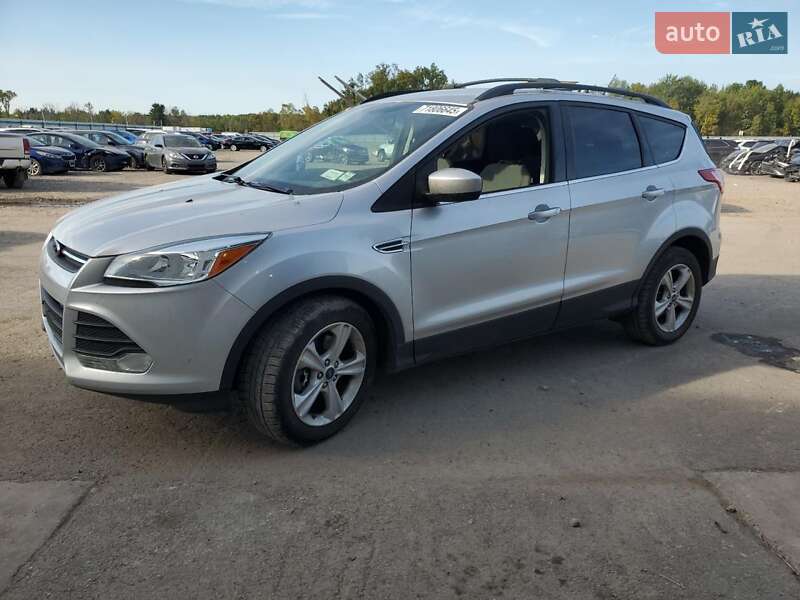 Позашляховик / Кросовер Ford Escape 2016 в Львові