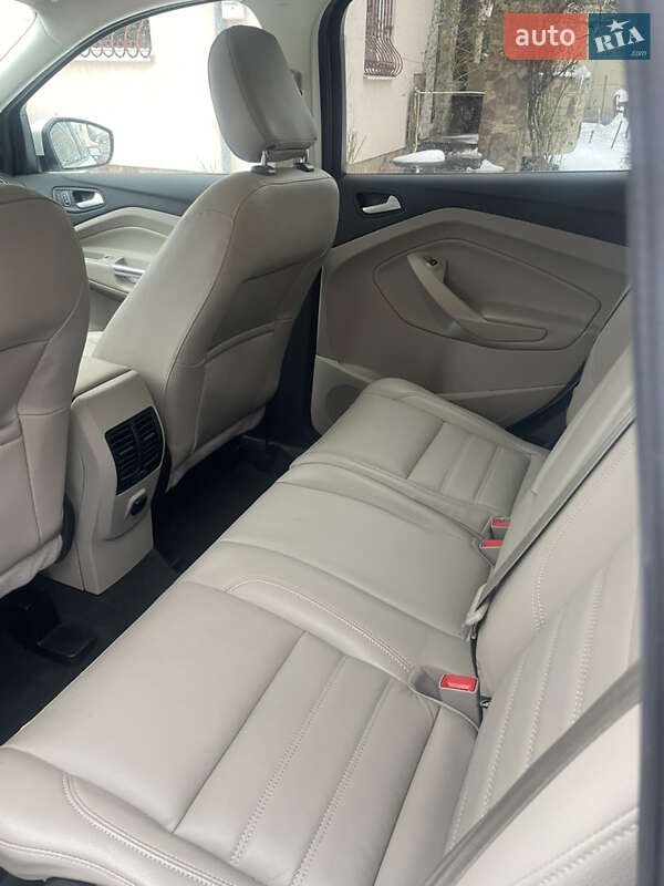 Позашляховик / Кросовер Ford Escape 2018 в Львові