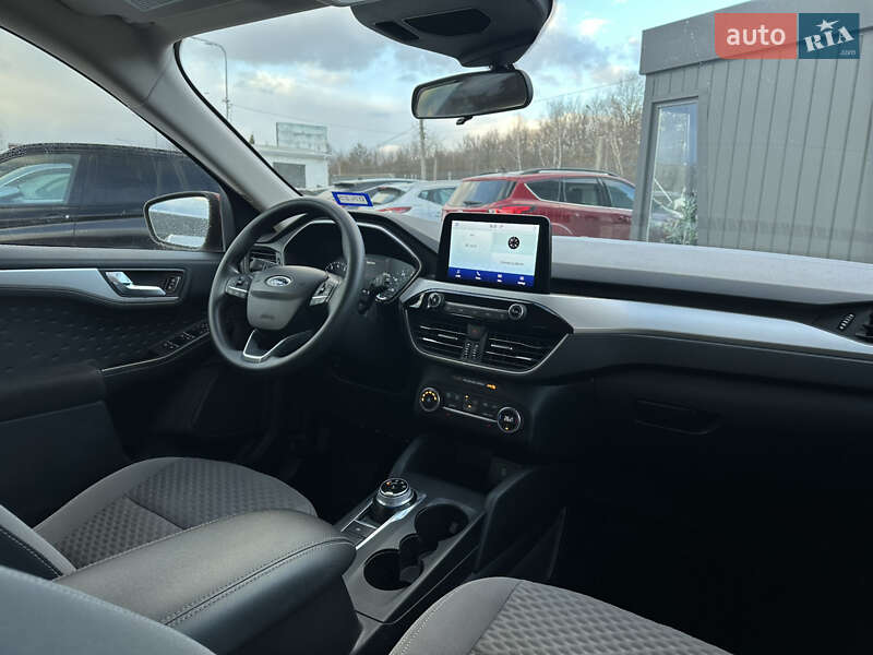 Внедорожник / Кроссовер Ford Escape 2019 в Львове