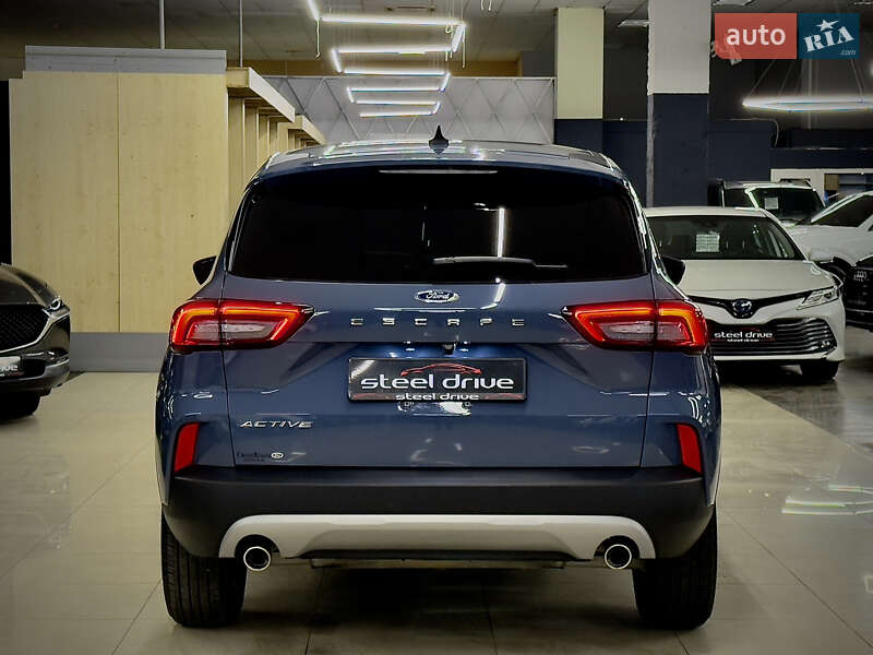 Внедорожник / Кроссовер Ford Escape 2024 в Николаеве