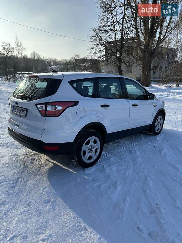 Позашляховик / Кросовер Ford Escape 2018 в Вінниці