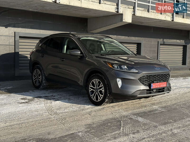 Внедорожник / Кроссовер Ford Escape 2021 в Киеве