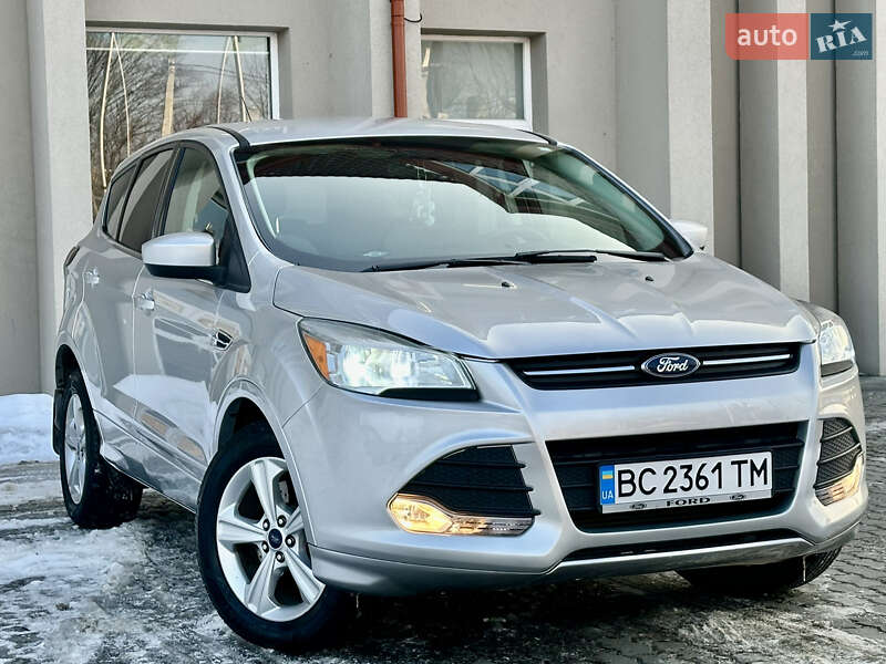 Позашляховик / Кросовер Ford Escape 2015 в Дрогобичі