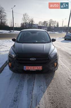 Внедорожник / Кроссовер Ford Escape 2017 в Сумах