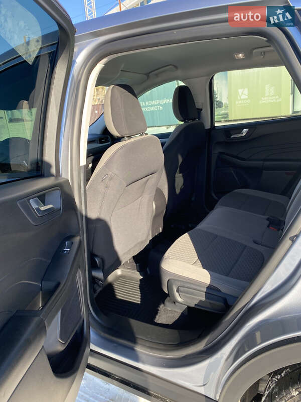 Внедорожник / Кроссовер Ford Escape 2021 в Львове