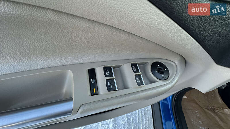 Позашляховик / Кросовер Ford Escape 2017 в Дубні фото 10 Позашляховик / Кросовер Ford Escape 2017 в Дубні