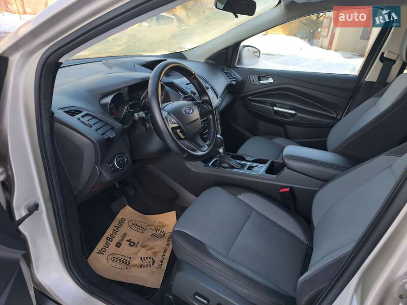 Позашляховик / Кросовер Ford Escape 2017 в Стрию фото 8 Позашляховик / Кросовер Ford Escape 2017 в Стрию