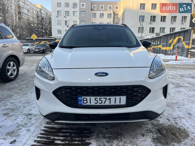 Позашляховик / Кросовер Ford Escape 2020 в Харкові