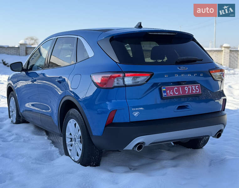 Позашляховик / Кросовер Ford Escape 2020 в Львові