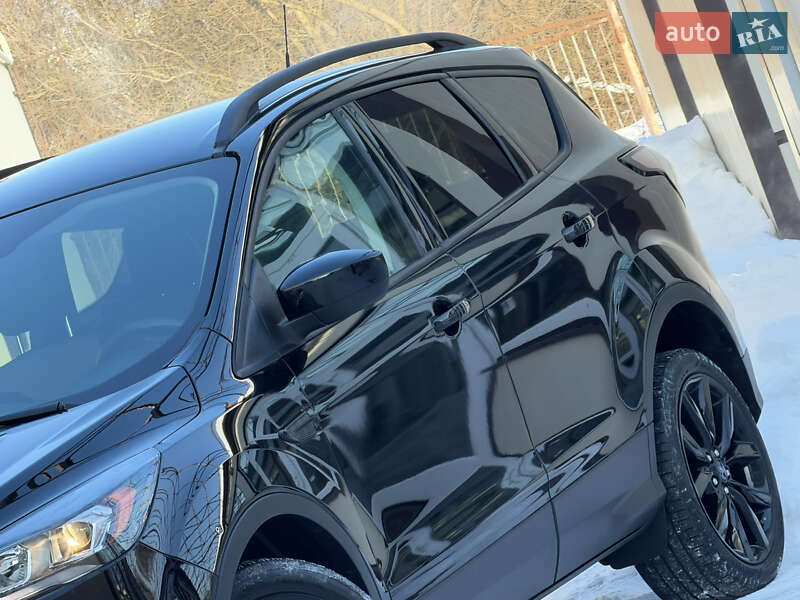 Позашляховик / Кросовер Ford Escape 2018 в Дрогобичі
