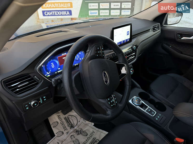 Позашляховик / Кросовер Ford Escape 2020 в Рівному