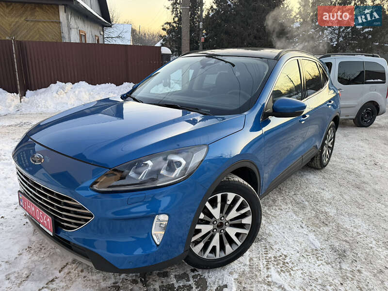 Позашляховик / Кросовер Ford Escape 2020 в Рівному