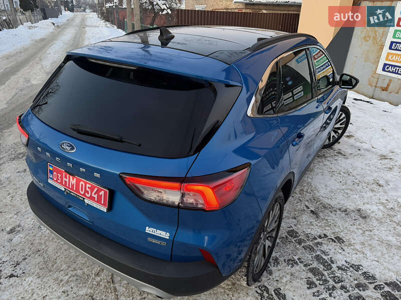 Позашляховик / Кросовер Ford Escape 2020 в Рівному