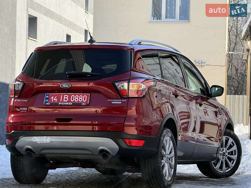 Позашляховик / Кросовер Ford Escape 2019 в Дрогобичі