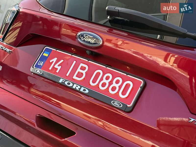 Позашляховик / Кросовер Ford Escape 2019 в Дрогобичі