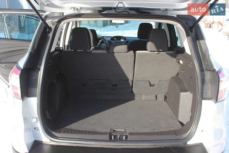 Позашляховик / Кросовер Ford Escape 2018 в Дніпрі