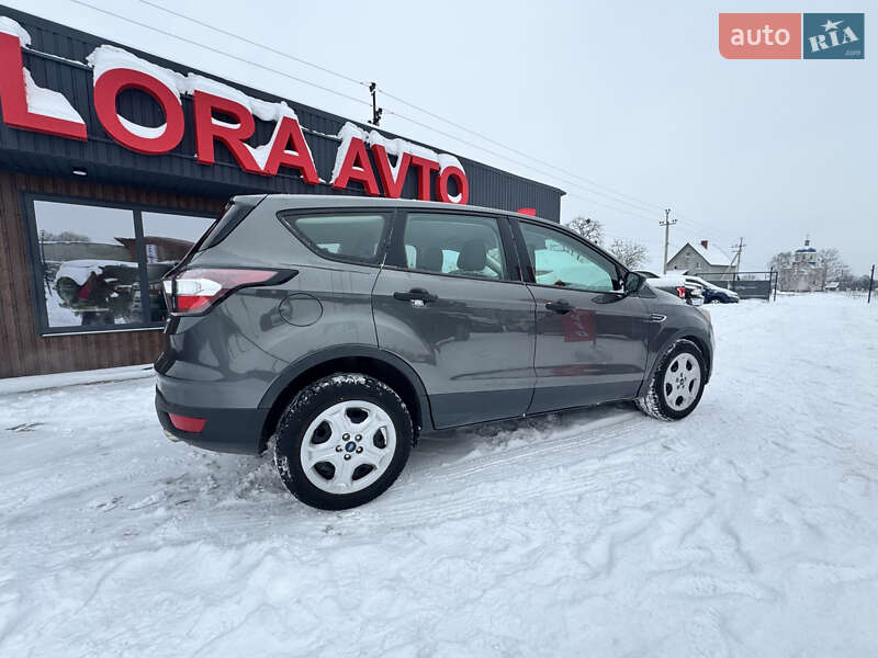Внедорожник / Кроссовер Ford Escape 2016 в Остроге фото 10 Внедорожник / Кроссовер Ford Escape 2016 в Остроге