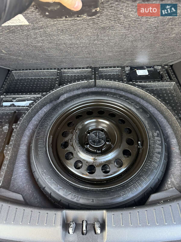 Позашляховик / Кросовер Ford Escape 2019 в Коломиї фото 32 Позашляховик / Кросовер Ford Escape 2019 в Коломиї