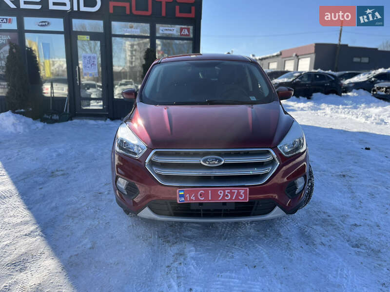 Позашляховик / Кросовер Ford Escape 2017 в Львові