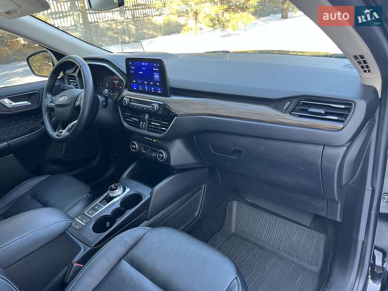 Внедорожник / Кроссовер Ford Escape 2020 в Днепре фото 69 Внедорожник / Кроссовер Ford Escape 2020 в Днепре